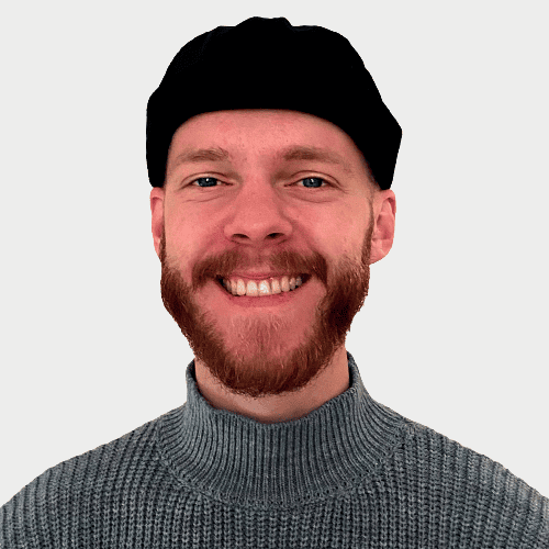 Петр Сергеевич С. - Ведет курс Figma: обучение дизайну с основ до профессионального уровня и еще 2 курса рис.1